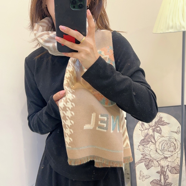 ブランドマフラー正面デザイン